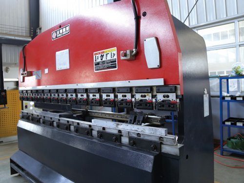 CNC Bending Machine